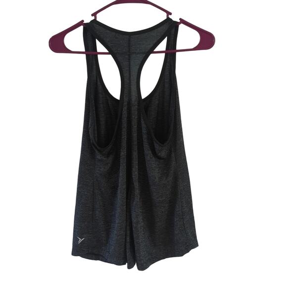 EUC Old Navy Active Top, S - Picture 5 of 5